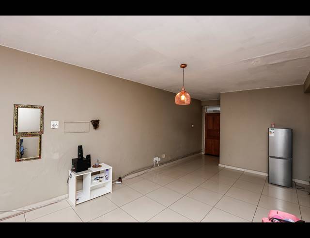 2 BEDROOM APARTMENT FOR SALE IN SOUTH BEACH